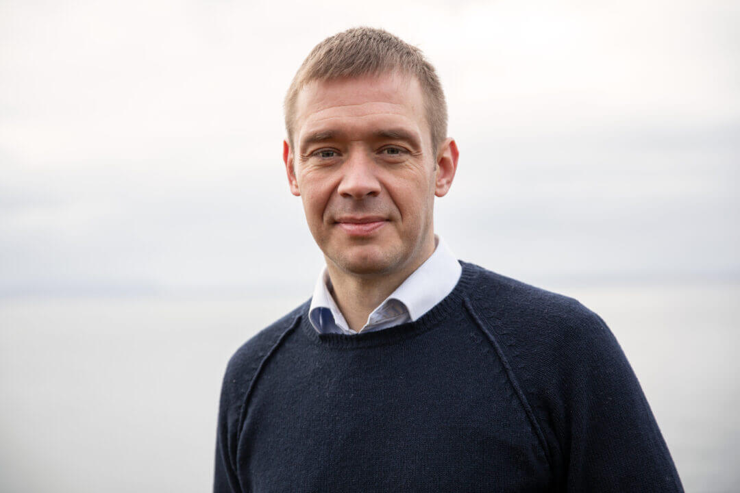 Óli Hansen, Direttore commerciale di Hiddenfjord