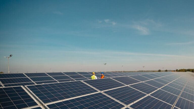 Data center carbon free Amazon